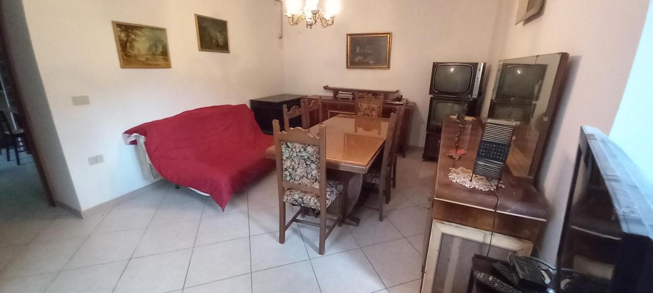 L'Antica Torre Villa Pettorano sul Gizio Екстериор снимка